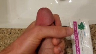 Cum in sink