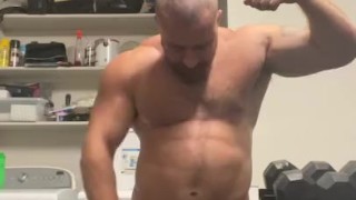Thick Musclebear Shows Off Hung Veiny Cock OnlyfansBeefBeast Beefy Bodybuilder Flexes With Big Dick