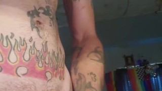 A quick cumshot for the curious 😉