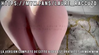 Je vide la grosse queue de mon prof de sport !!