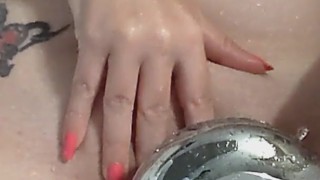 Play With My Pussy In The Shower