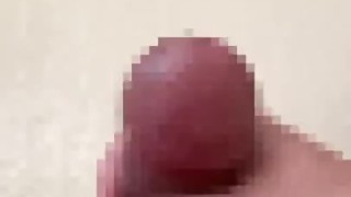 パイパン日本人の大きめ亀頭から射精