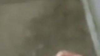 深夜の野外露出オナニー！　興奮しすぎてめっちゃ飛んだ♪