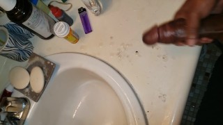 CUM SHOT 3 FT !!