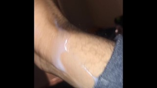 Who lives in IL and want all this cum?