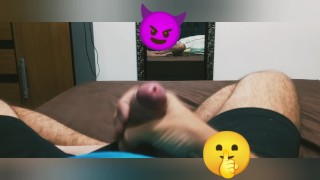 Masturbándome em casa