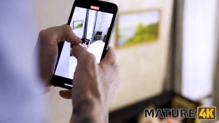 MATURE4K Man takes masturbating stepmom thrusting cock into her