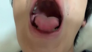 A Korean idol who practices every day to be able to do blowjob well!!【Anal】