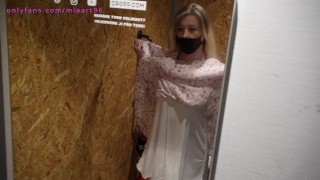 Touching in the store, I need a dress, my pregnant belly is getting bigger, do you want to see sex?