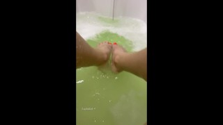 Rate my wet long legs with painted toes