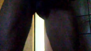 9:20pm Friday quick cumshot 