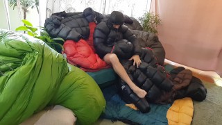 Cum Puffy Down Black Jacket