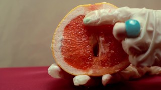 A sexy fruit that will help you relax