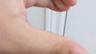 Hands