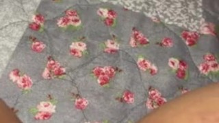 No aguanto mas la arrechera y me toca darme placer yo misma