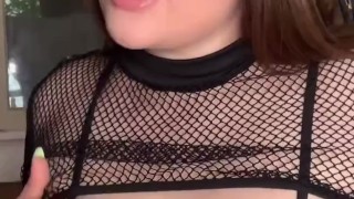 SEXY GIRL WITH HUGE NATURAL TITS DOES TIK TOK