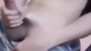 Pinoy  jakol. Muntik ng mahuli bago labasan. 