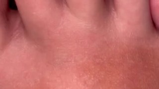 Cutting My Sexy Nails 