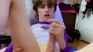 Tiny Big Dick Twink Deeply Penetrated