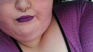 Sexy SSBBW Chilling 