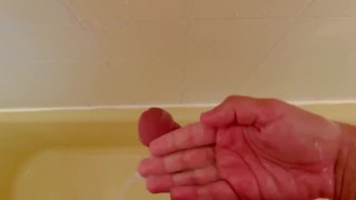 CUM IN SECONDS - S1 E5 - WHY DO TEENS TAKE SO LONG IN THE SHOWER ?