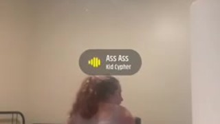 Redhead Twerks In Nice Booty Shorts