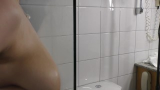 I Get Shower with really Funny mood