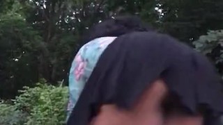 Outdoor twerk bbw tease