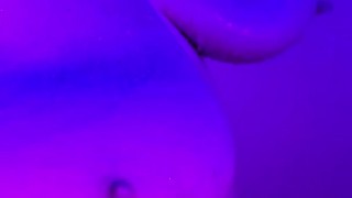 Bouncing Tits in the Shower