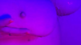 Bouncing Tits in the Shower
