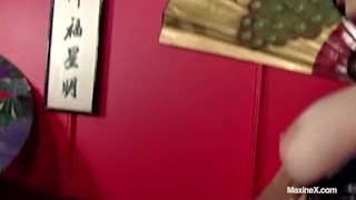 Butt Banging Lesbians Maxine X And Janessa Jordan Do Anal!