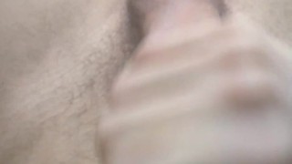 Quando estou com tesão adoro me exibir