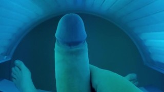 Public tanning bed masturbation 