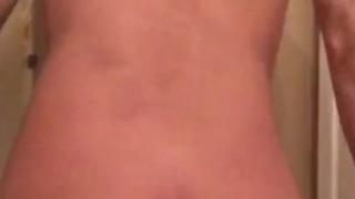 Booty shake dance with some slo-mo action