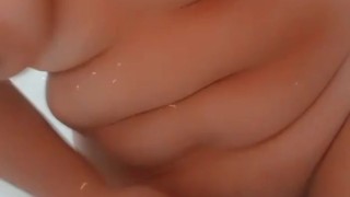 ¿Te masturbas conmigo?