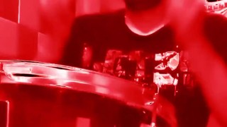 Bbq drumming alternate version