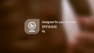 in piano - cum close-up