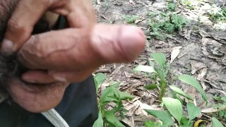Horny Big Dick Flashing In Outdoor