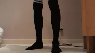 Skinny femboy wants COCK 1