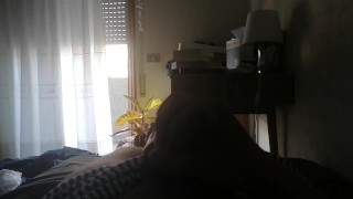 Joven amateur se pajea durante sus vacaciones en tenerife