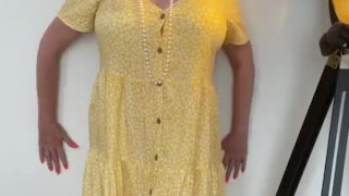 Annabel’s yellow summer dress