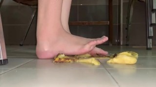 Thai Schoolgirl Food Crush 006