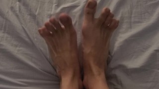I need foot massage, can you do that?