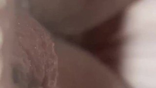 Fingering My Pussy ( EXTREME CLOSEUP)
