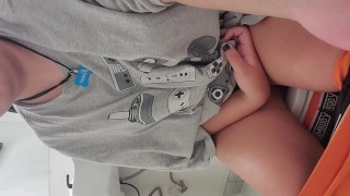 Morning tinkle time