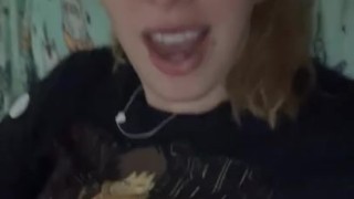 Girl farts
