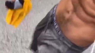 Amateur American Guy Shows Off His Nice Physique Body  6 Pack