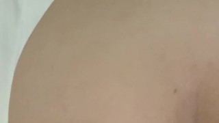 PINAY GETS FUCKED IN THE MOTEL ROOM