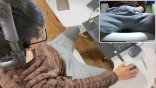 【20代男子】AV見ながらオナニーするヘンタイな男子大学生！座ったまま大量射精で床にぶっかけてしまう♡