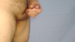 Mabilisang Jakol Habang Wala pa ang mga Kasama sa Bahay (Quickie Masturbation while alone)